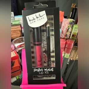 Nicole Miller Perfect Match Lip Kit